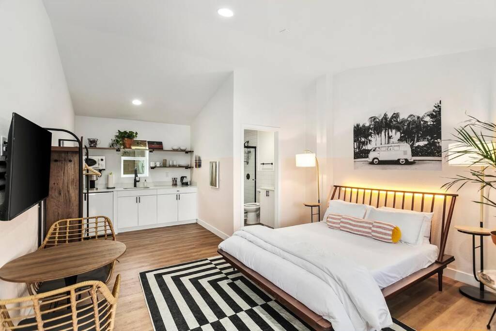Paokalani Studio Suite.Hoʻoluʻolu Chandler Exterior photo